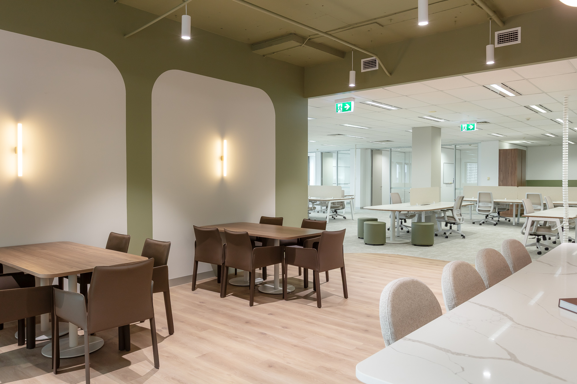 Level 14, 145 Eagle Street – Spec Suite - Growth Workplace Design ...